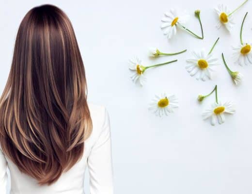 come schiarire i capelli con la camomilla